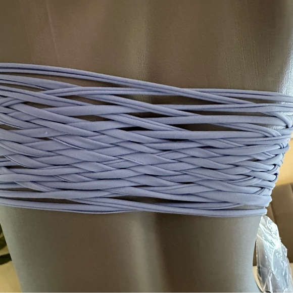 Victoria’s Secret Daisy Blue Lace Bikini Bandeau Top Medium New! - Picture 3 of 4